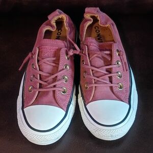 Converse Women's Sneakers in Pink and White